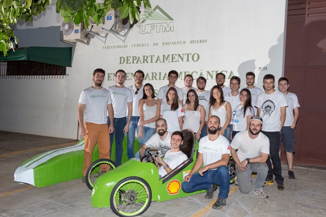 Equipe Triângulo Verde e protótipo